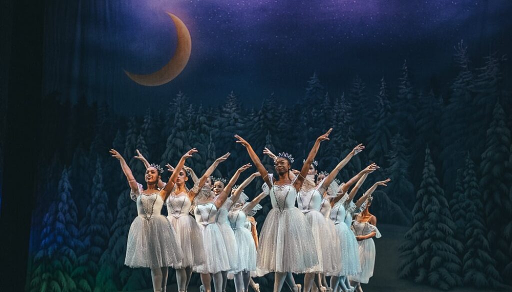 Snow-Scene-Nutcracker