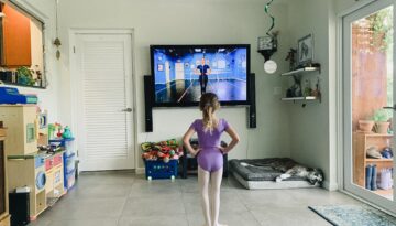 Student-Taking-Virtual-Ballet-Class