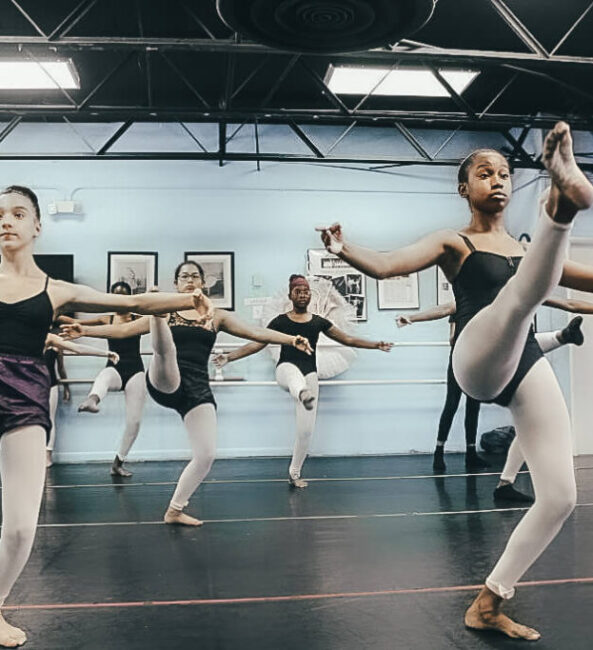 Contemporary-Dance-Class